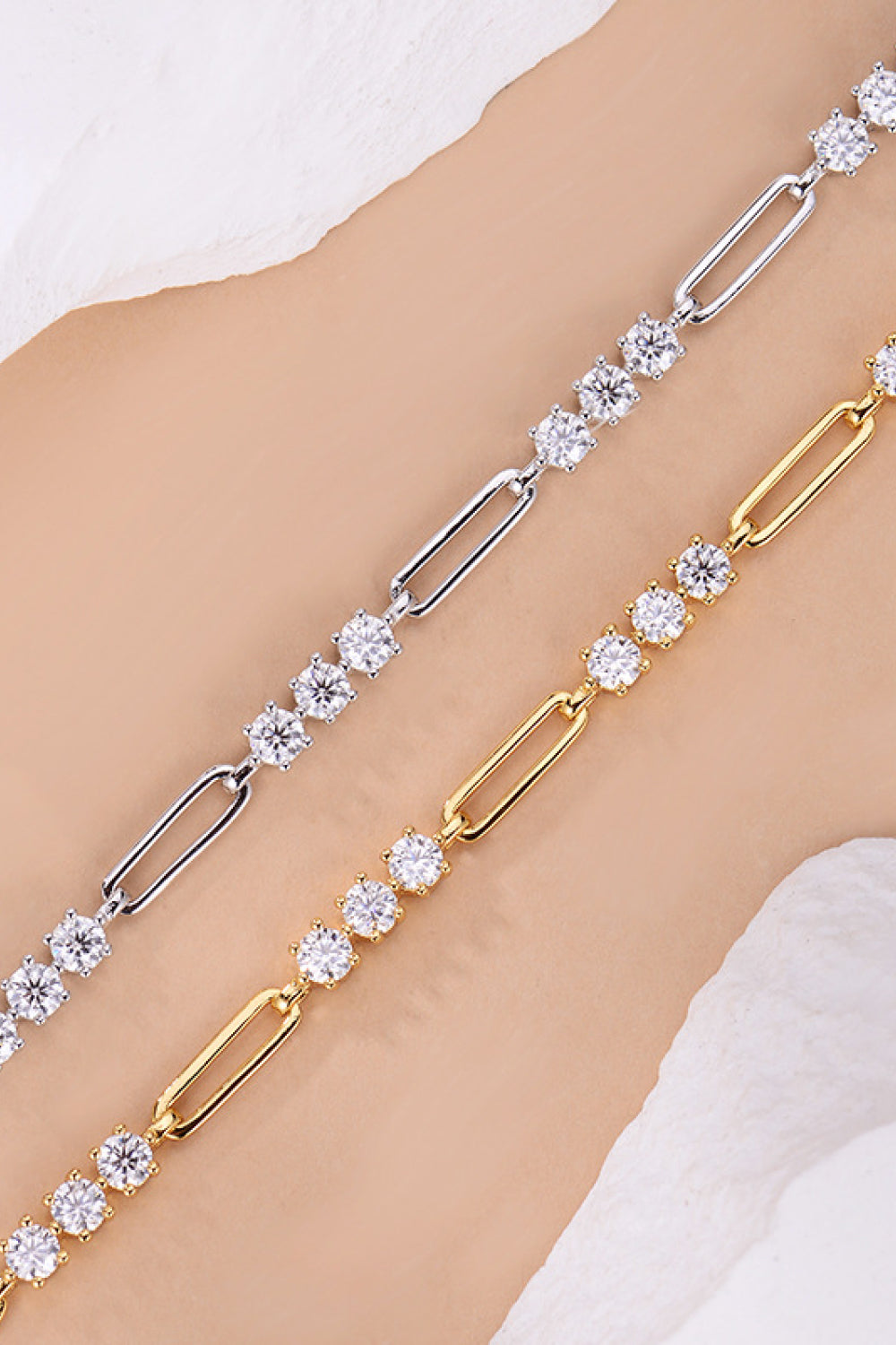 1.8 Carat Moissanite 3 Dot Bracelet