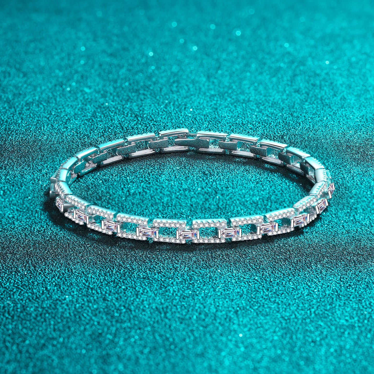 3.2 Carat Moissanite Silver Locked In Bracelet